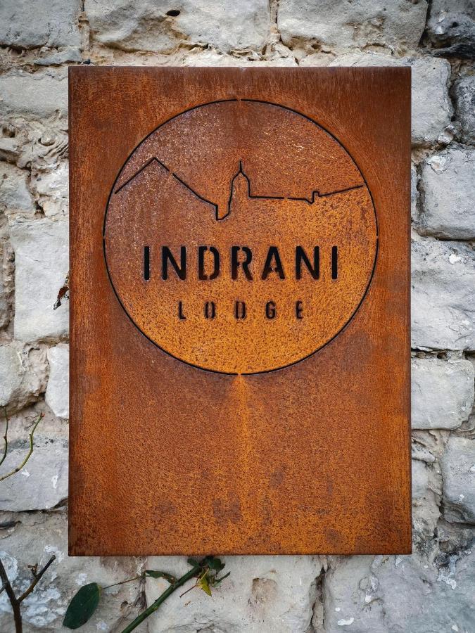 Indrani Lodge Loupoigne Екстер'єр фото